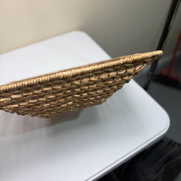 Square Woven Wicker Tray Basket Decor BOHO Weave 18"x18"x5" Holder Table Tray - Picture 2 of 6